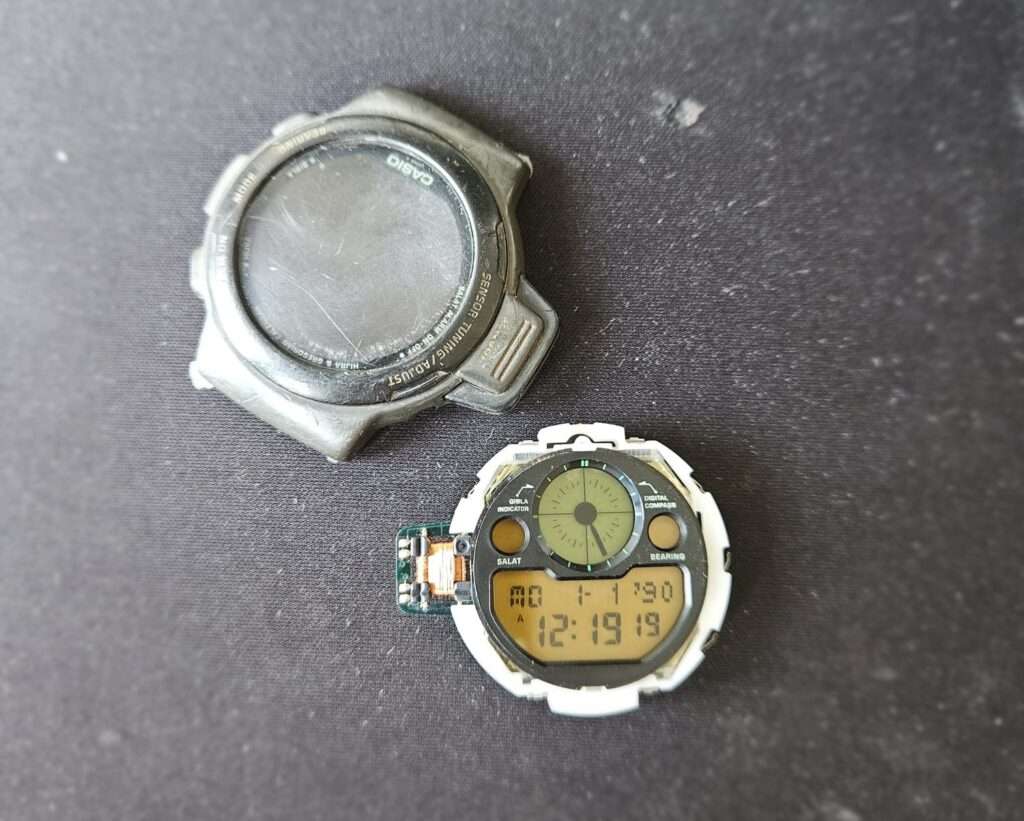 Repaired Casio CPW-310 digital module working before fixing the watch case.
