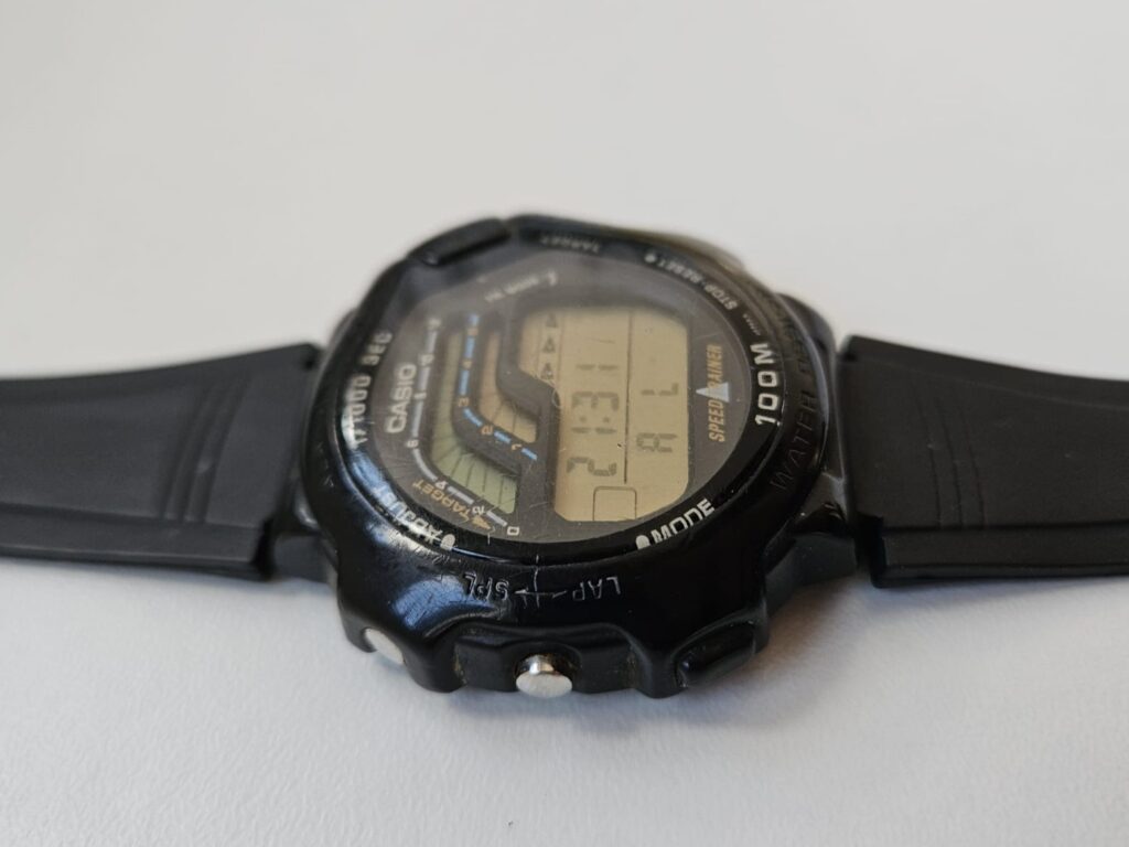 Casio STR-1000 Speed Trainer watch photographed from the side.
